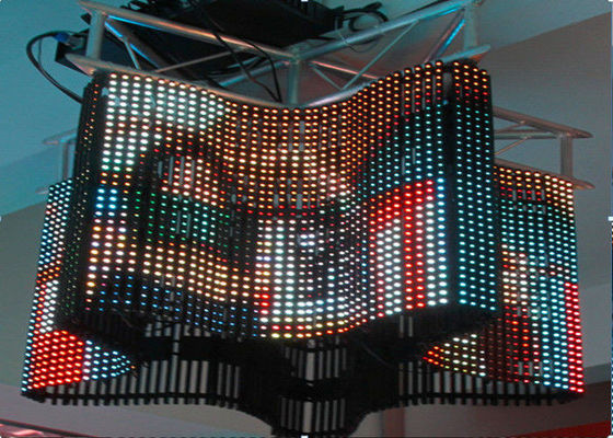 Programlanabilir P4 Esnek LED Perde Ekran Tam Renkli Yüksek Tanımlı Video Ekranı