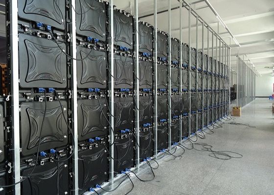 640X640mm SMD2121 P5 300W / M2 Bar DJ LED Ekran 64x32piksel