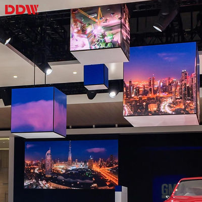 Kapalı Özel P2.5mm Led Sihirli Küp, Video Ekran Led Küp Ekran